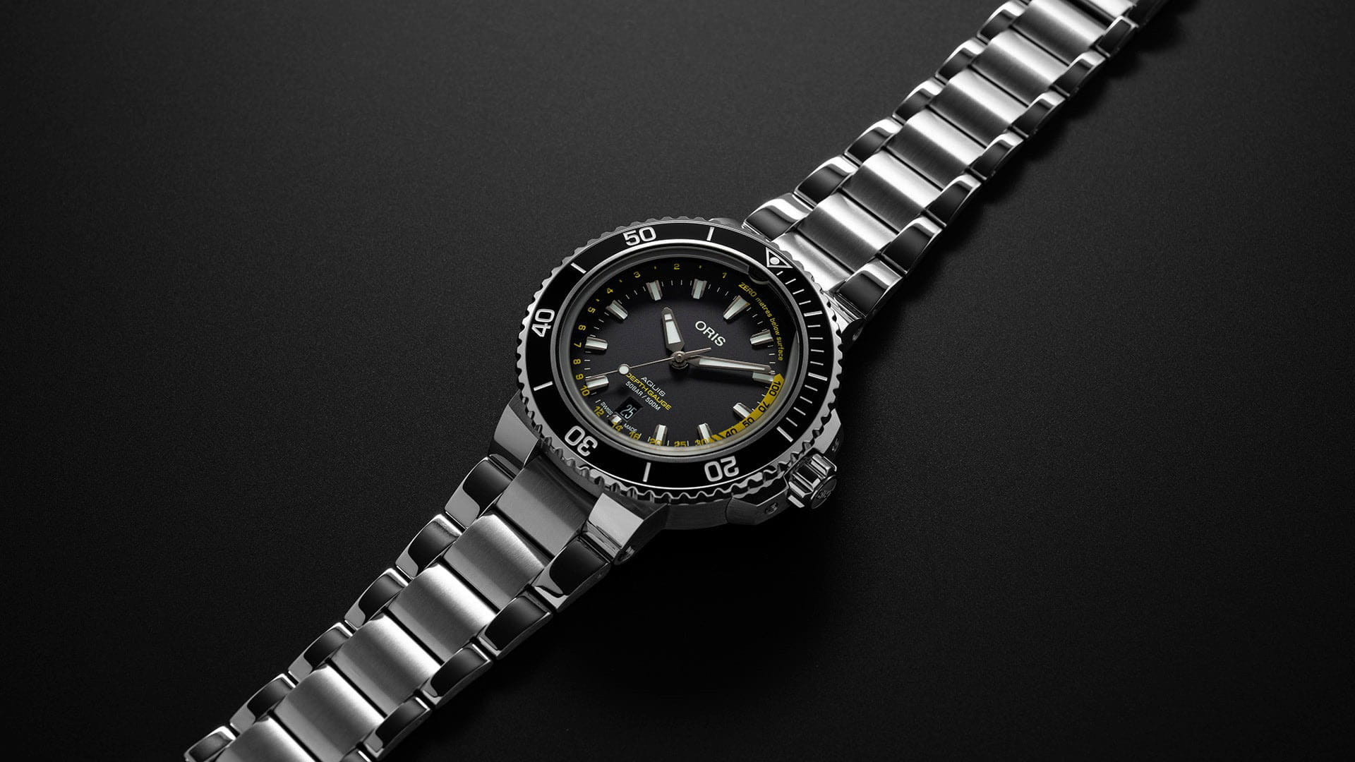 Oris Oris Aquis Depth Gauge 01 733 7755 4154-Set MB, aquis швейцария мужские часы на браслете нержавеющая сталь боковой вид